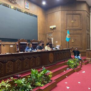 37e4cd14-74e2-4be5-9571-09843d381e16