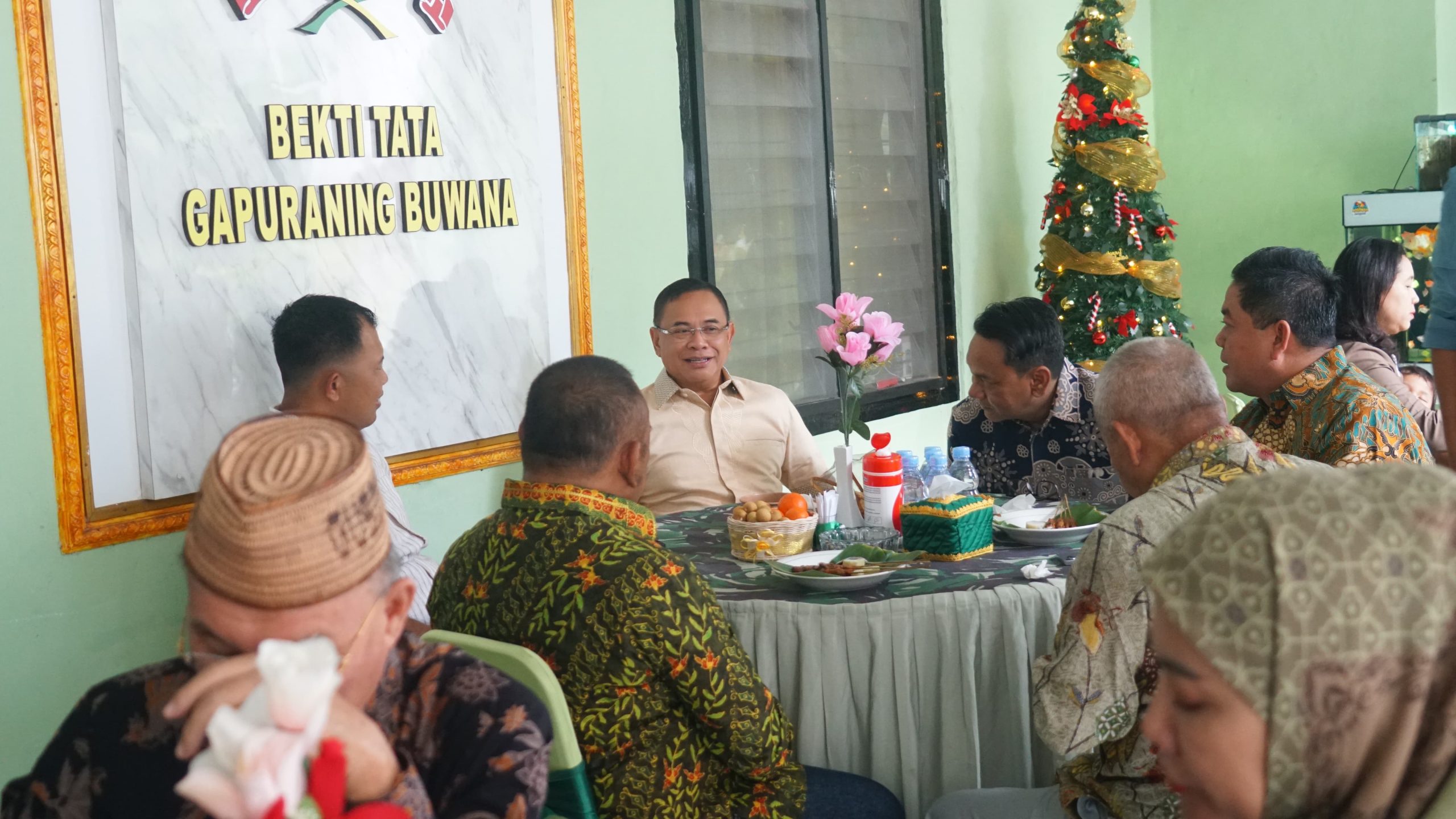 3bd7eef7-33bf-4701-b800-9bdcb8ec4c5d