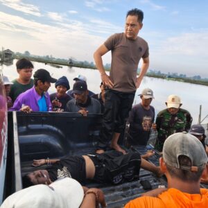 afdb08b4-36c5-4a51-ae7c-0ab132a401d1