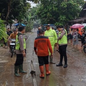 1ec8ac94-584e-4d4c-9297-48c8254ff44f